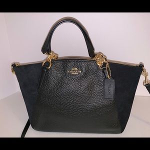 COACH Pebbled Black Leather Suede Small Kelsey Bag
